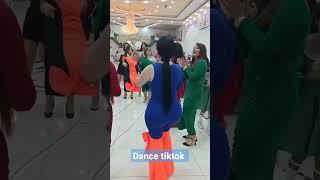 Dance tiktok #tiktokvideo #shortsvideo #rekomendasiya #yutubeshorts #shorts