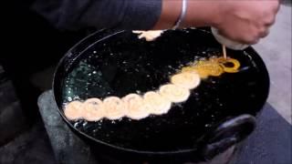 How to make Jalebi - The indian fried sweet delicacy