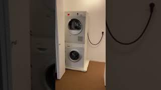 Apt 213 - Studio