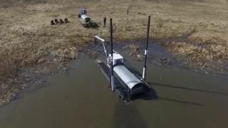 Земснаряд, плавающий экскаватор, амфибия "Боцман" The dredger amphibious excavator