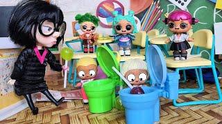 SWEET TOILET BOWLS FOR BOYS Funny school, funny dolls LOL LOL surprise cartoons Darinelka