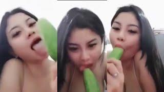 Baby Feriosa Barbar Ngulum Timun Di Bigo Live