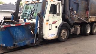 Garbage Trucks: The Best of 2015