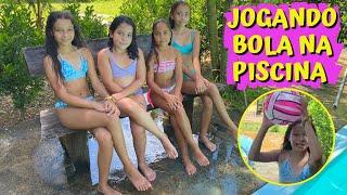 DESAFIO DA PISCINA | JOGANDO BOLA ENTRE AS AMIGAS | BRINCADEIRA MUITO DIVERTIDA