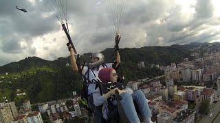 Rize'de yamaç paraşütü yaparken acil iniş yaptı? Peki neden?