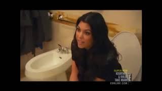 Kourtney & Khloe in the bathroom