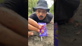 wow ! found a foot candy then shared it with the sad caterpillar #shortvideo #candy
