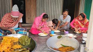 অনেক দিন পর আজকে সবাই এক সাথে খেলাম। Bangladeshi Simple Village Farmer Vlog | Village Vloger |