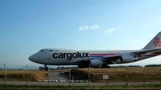 Cargolux  Boeing 747-400F in KOMATSU Airport (KMQ/RJNK)