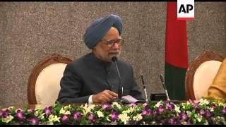 +4:3 Excerpts news conference by Singh and Hasina