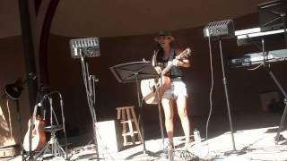 Alyssa Lapp sings What's Up- 4non blondes