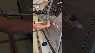 Repair the door using a suction cup #carrepair #car #carbodyrepair