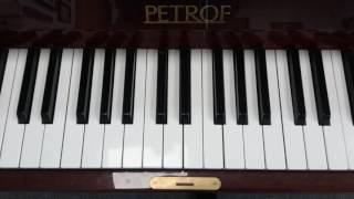 D minor scale - natural - piano