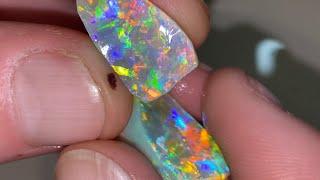 Andamooka opal parcel: super bright crystal.