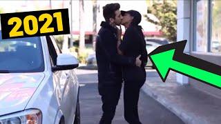 ÖPÜŞME CEZALI OYUN TÜRKÇE ALTYAZILI 2021 #1 [ Kissing Prank ]