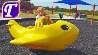 Kids Playground in America and Maxim the Explorer – Vlog Playing video for kids entertainment