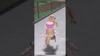 POV: Mom Plays Roblox For The First Time