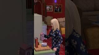 Morning routine | Princess & Cat | The Sims 2 #shorts #cosygames #thesims #thesims2 #sims4