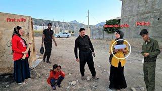 Zahra and Ruhollah return to Ali's house. Azar is imprisoned in the mountains.part 4