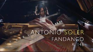 Soler - Fandango in D minor [Alberto Chines, piano] - HD