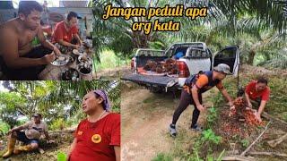 HASIL SAWIT LUMAYAN DAN MAKAN TENGAHARI DI PONDOK KEBUN GAISS #ukaisenangkasenang