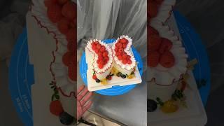 Production process Technical training Hands-on teaching Cake coating  Internet celebrity cake