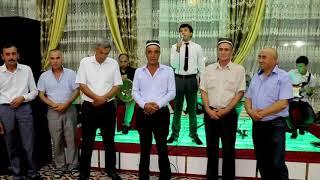 Rustamjon Tursumatov to'yda hammani yig'latdi