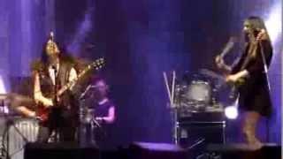 Haim - Falling (Live Reading Festival 2013)