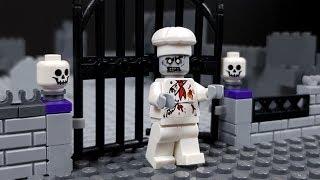 Lego Halloween Zombie Haunted House