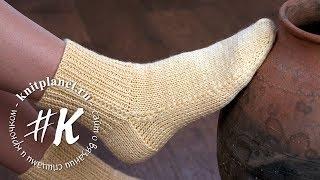 Knitted socks with 2 needles without a seam. The easy way to knit heel straight!