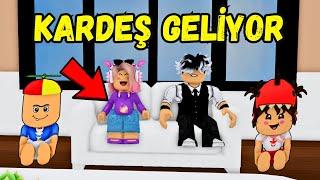 KARDEŞİM GELİYOR ANNEM HAMİLEAYŞEM ECE ARIARIGİLLERROBLOX TWILIGHT DAYCARE