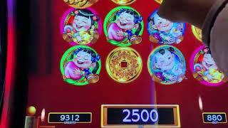 Playing on Dancing Drums Slot Machine | Best Slot Channel of Vancouver Canada