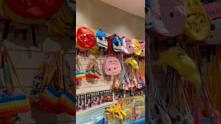 VGP Marine Kingdom - Souvenir Shop. #souvenirshop #vgpmarinekingdom #stuffedtoys #waterbottles #caps