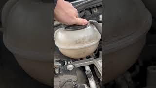 How to fix wrong coolant fluid level; selfrefilling Skoda Octavia I have no clue, car got sold