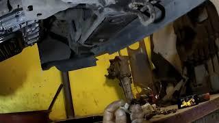 Chrysler voyager 4 front engine mount replacement-замена передней подушки двигателя