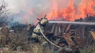 Ликвидация пожара в Дзержинском районе г.Волгограда