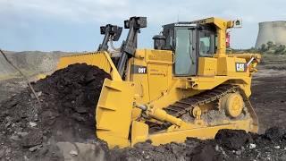 Restored Caterpillar D9T Bulldozer Returns to Duty | Leveling For Excavation - Labrianidis Mining
