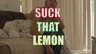 Klein en Lelijk - Suck That Lemon [official music video] // PROMO