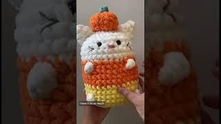 SpooKitty pattern now released!!  #crochetpatterns #spookycat #spookyseason #candycorncat