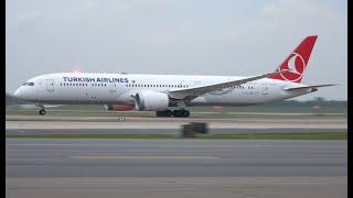 Turkish Boeing 787-9 take off, DTW