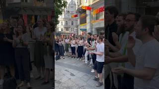 Na na na  #pentatonix #nanana #streetmusic #singing #openpiano #vienna #mahü #fun #wien