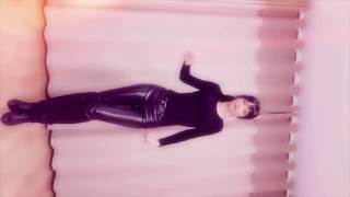 巧小君   一条好好的皮裤，Black Leather