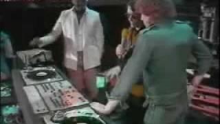 1st UK DJ TO MIX LIVE ON TV - GREG WILSON ON THE TUBE
