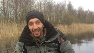 Ладожское озеро. Д. Лигово . Первая весенняя щука.
