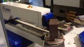 DÉMO CENTRE D'USINAGE HAAS UMC 750 + PALETTISEUR LANG ECO COMPACT