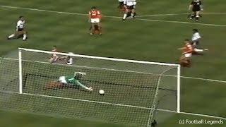 CLASSIC MATCHES - EPISODE 32: Arsenal -v- Luton Town (1987/88) - FOOTBALL LEGENDS