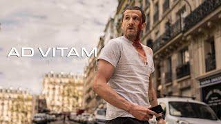 شخص الحكومه والعصبات بتطارده عشان مفتاح | ملخص فيلم ad Vitam