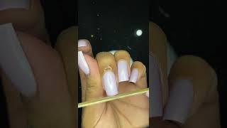 ASMR cortando as unhas  aumenta o som #nails #unhas #asmr #unhasnaturais