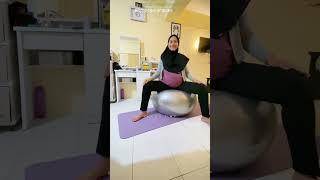 Manfaat gym ball bagi ibu hamil? Simak video ini bun #fyp #fypシ #tipshamil #tipsbumil #bumil