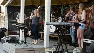 Black Ice: Gimme! Gimme! Gimme! (Live)